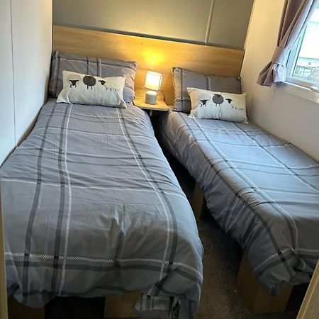 Beautiful 8 Birth Holiday Home - Tattershall Lakes מראה חיצוני תמונה